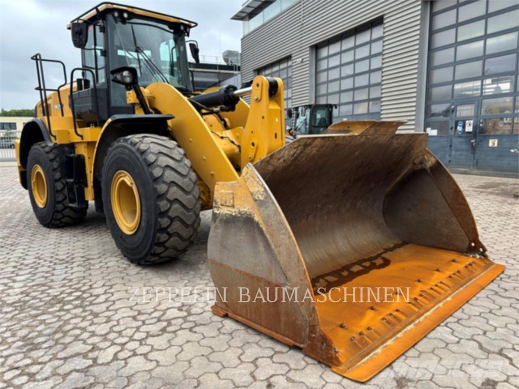 CAT 962M Ładowarki kołowe