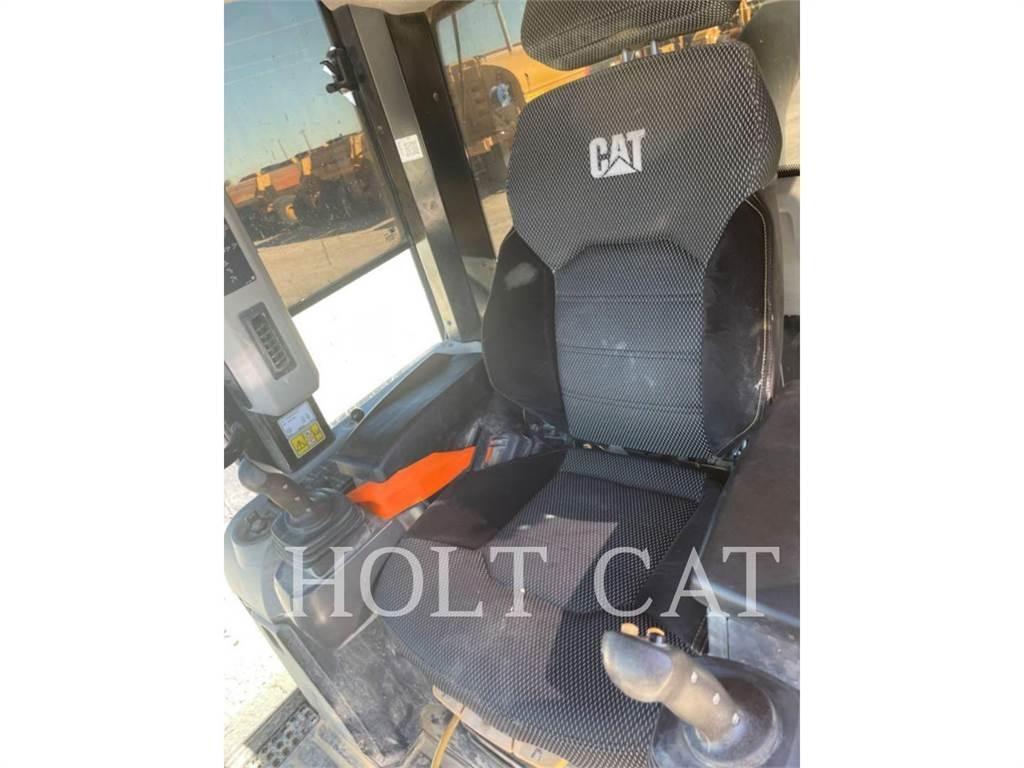 CAT 963 Ładowarki gąsienicowe