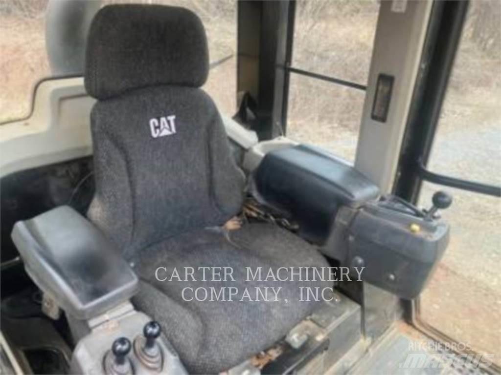 CAT 963K Ładowarki gąsienicowe