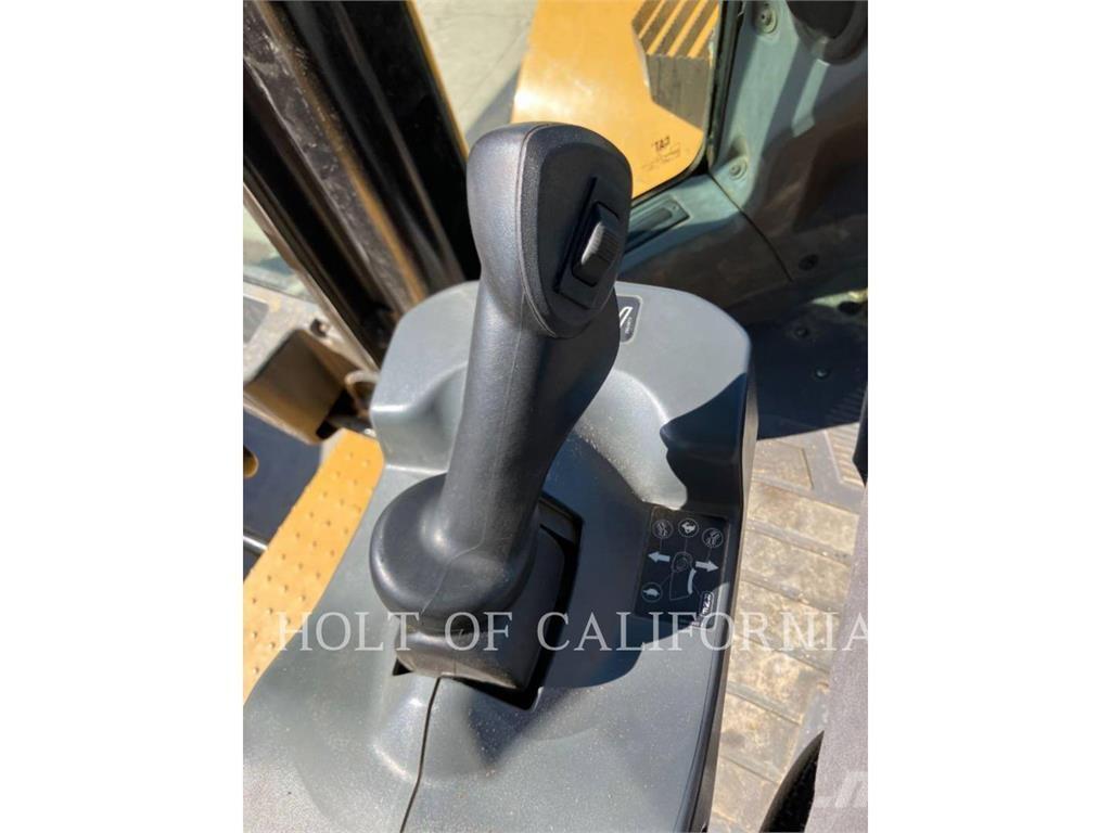 CAT 966 Ładowarki kołowe