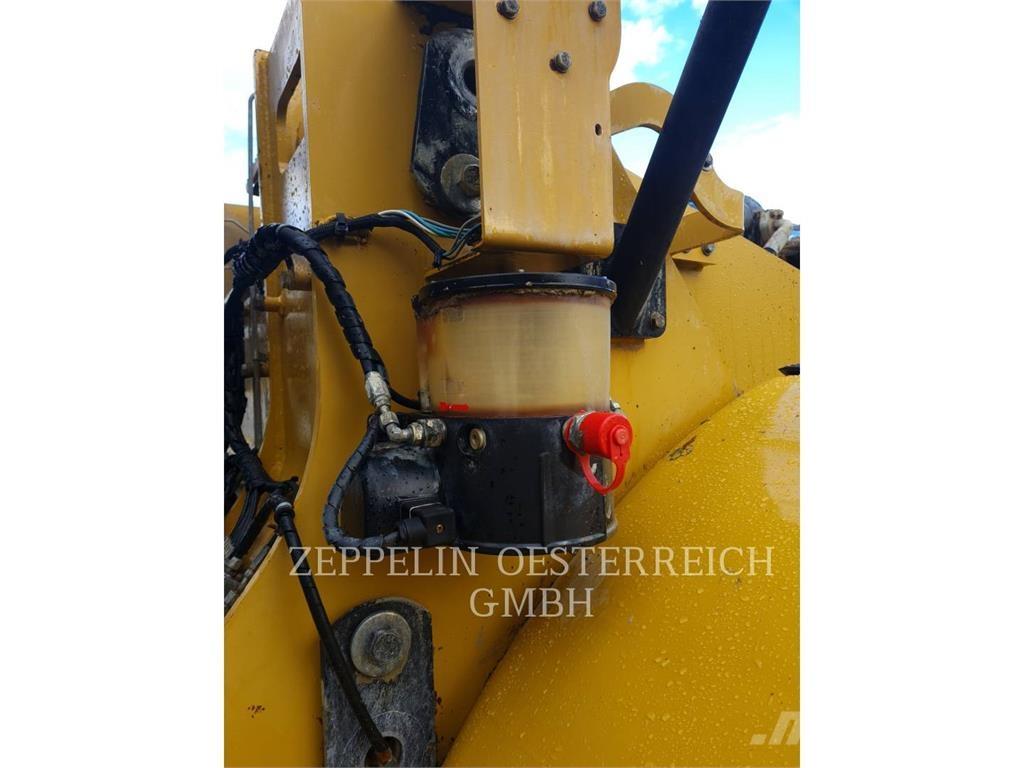 CAT 966K Ładowarki kołowe