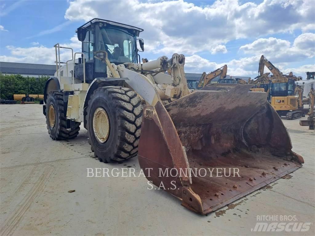 CAT 966M Ładowarki kołowe