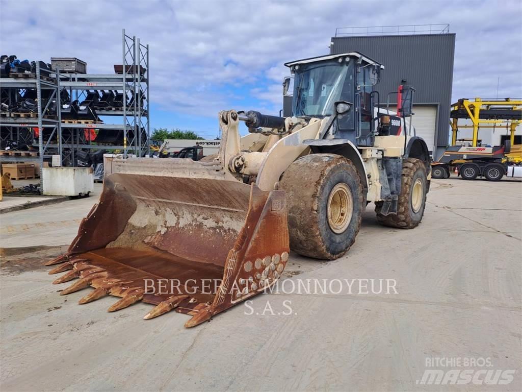 CAT 966M Ładowarki kołowe