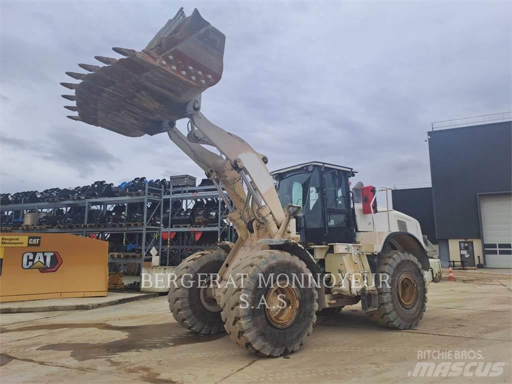CAT 966M Ładowarki kołowe