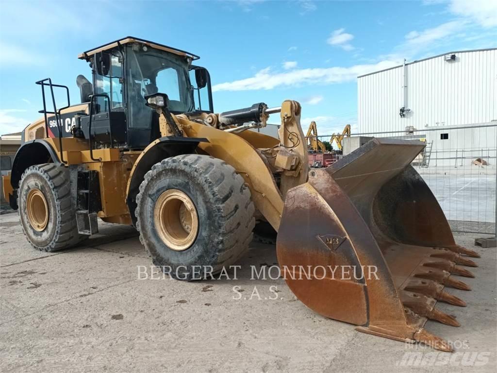 CAT 966M Ładowarki kołowe