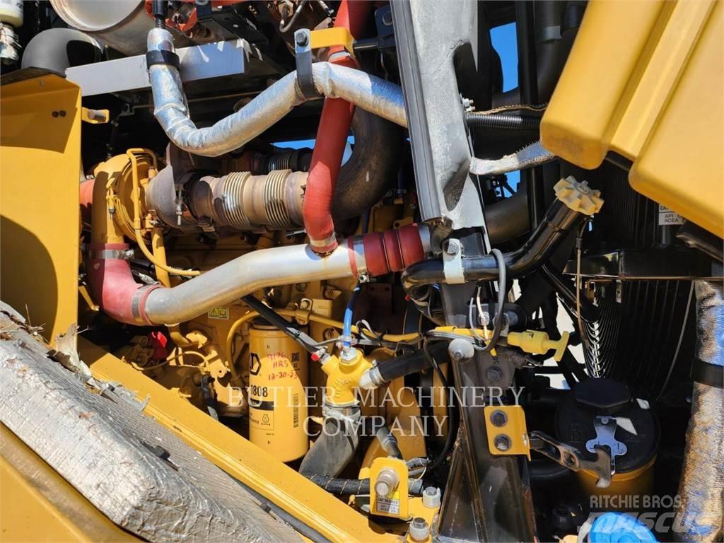 CAT 966M Ładowarki kołowe