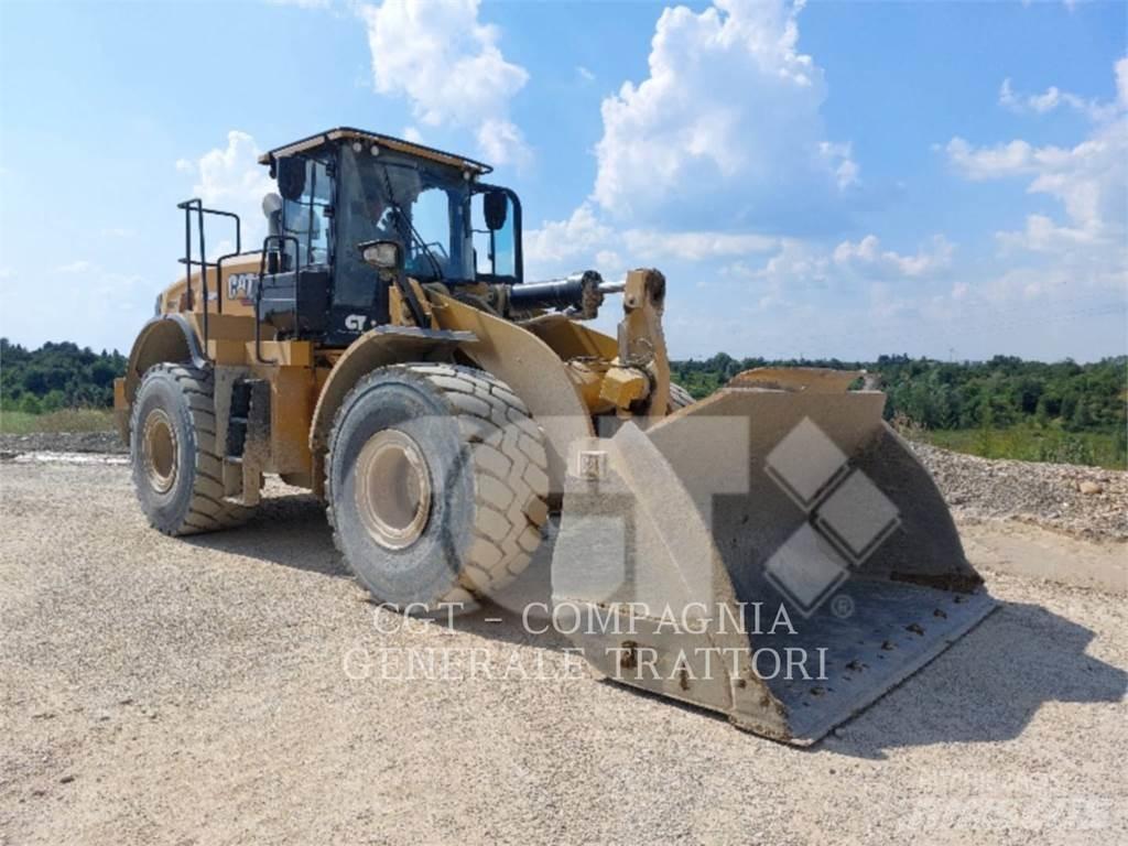 CAT 966M Ładowarki kołowe
