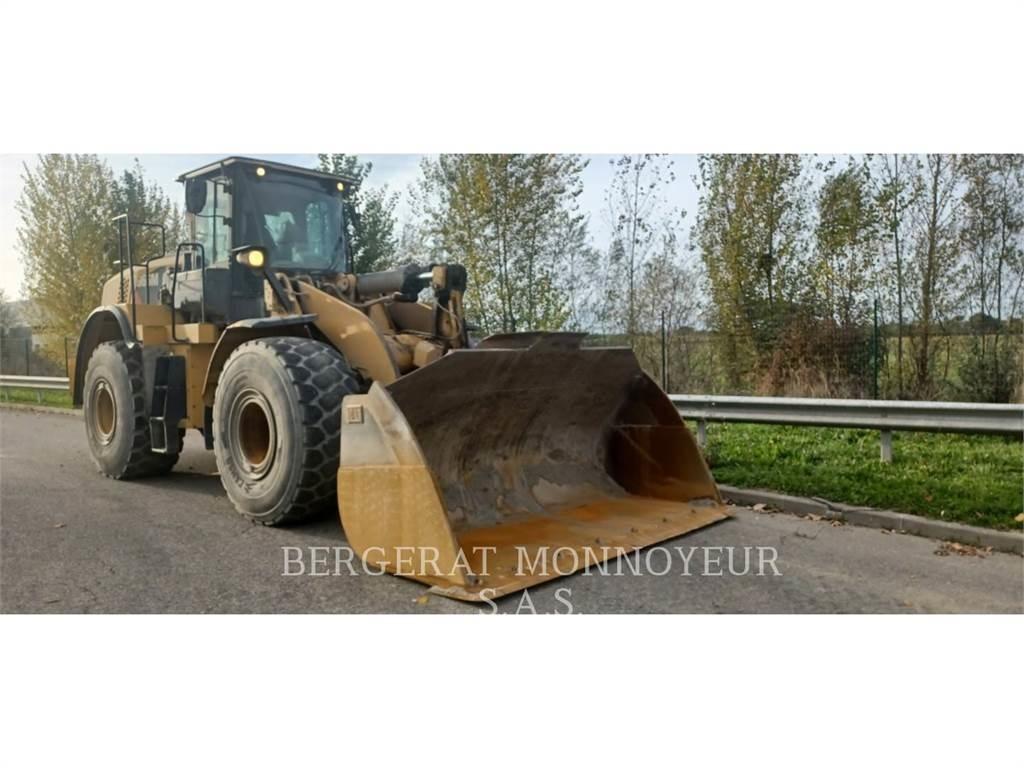 CAT 966M Ładowarki kołowe