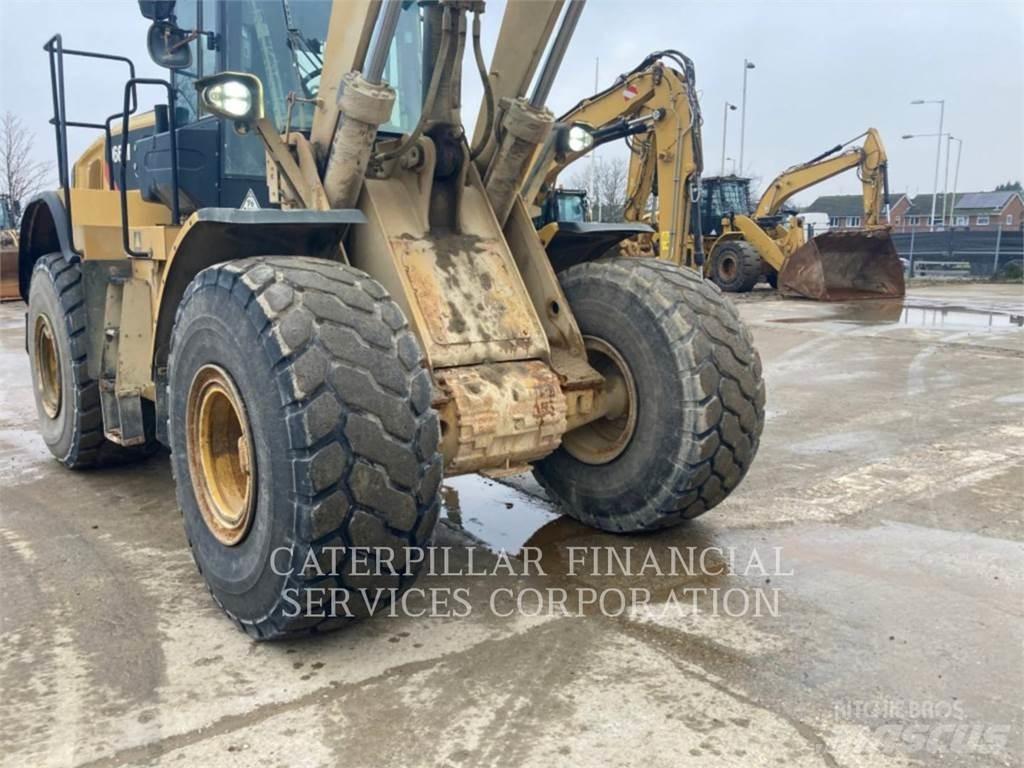 CAT 966M Ładowarki kołowe