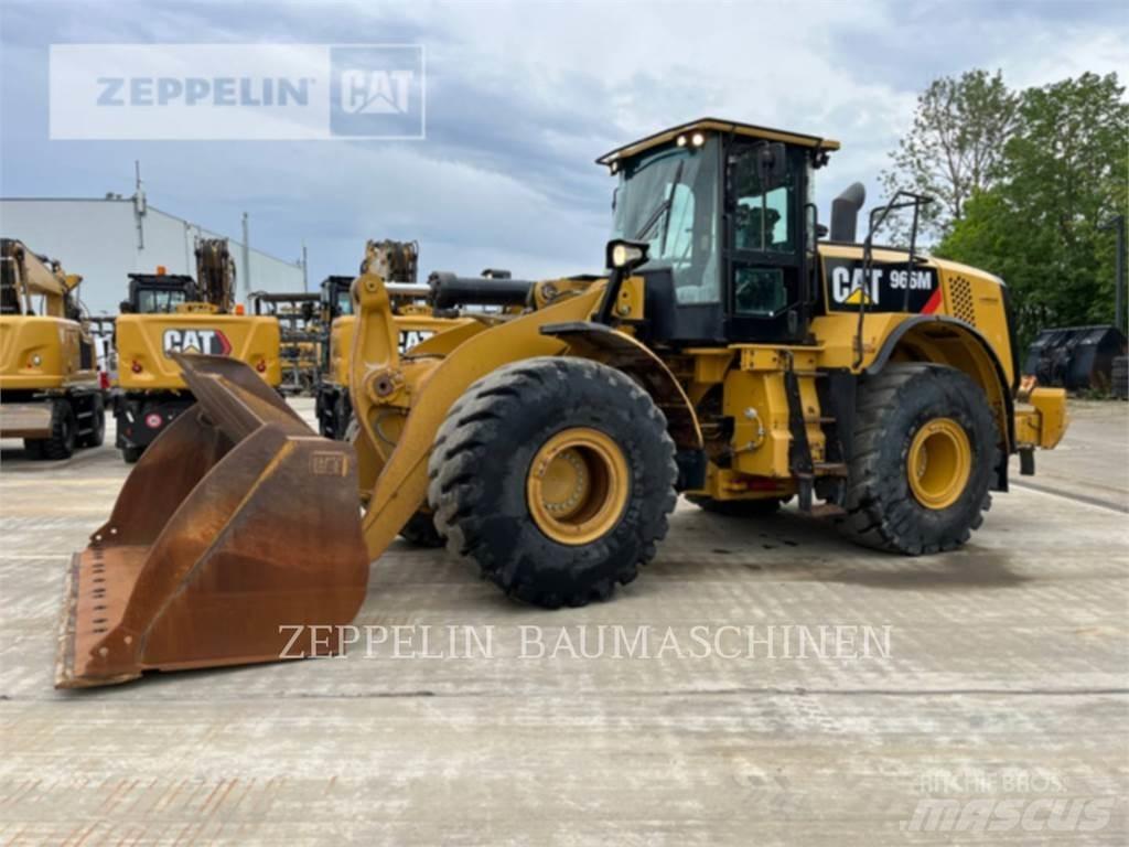 CAT 966M Ładowarki kołowe