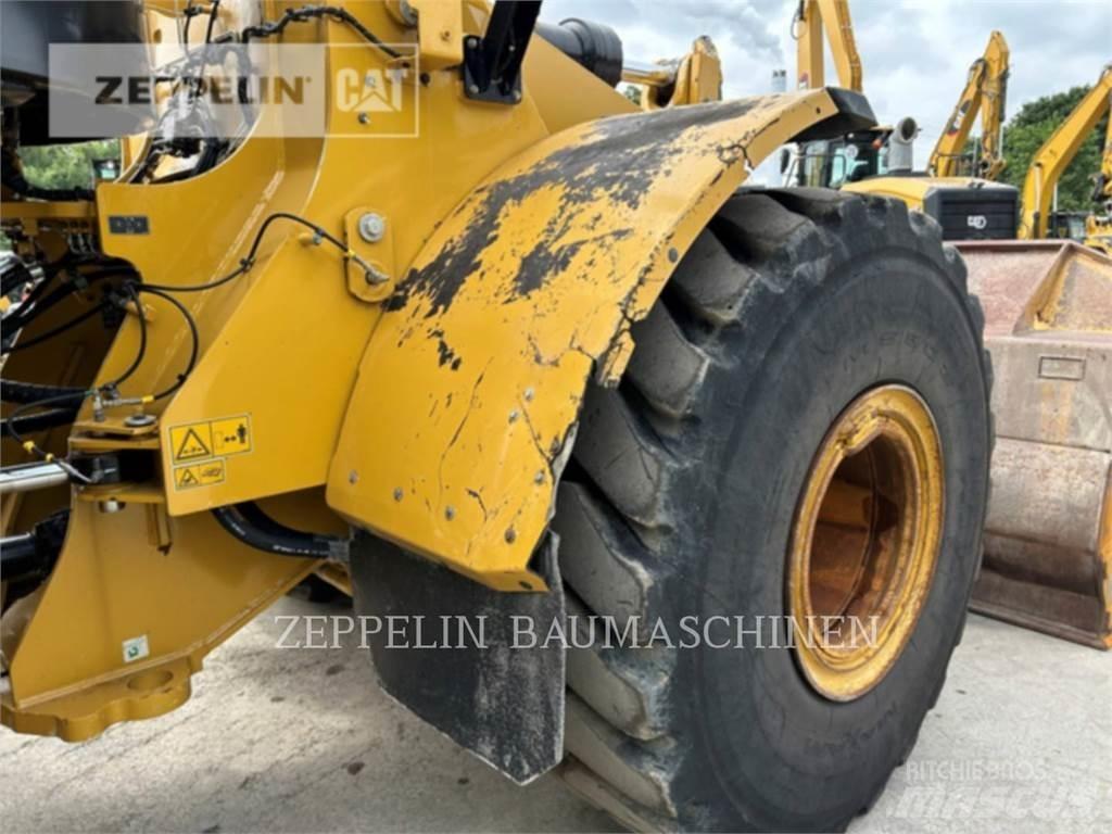 CAT 966M Ładowarki kołowe