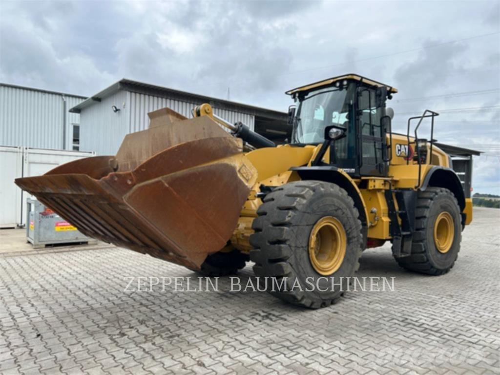 CAT 966M Ładowarki kołowe