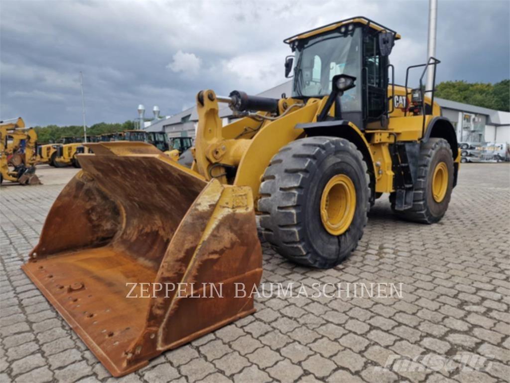 CAT 966M Ładowarki kołowe