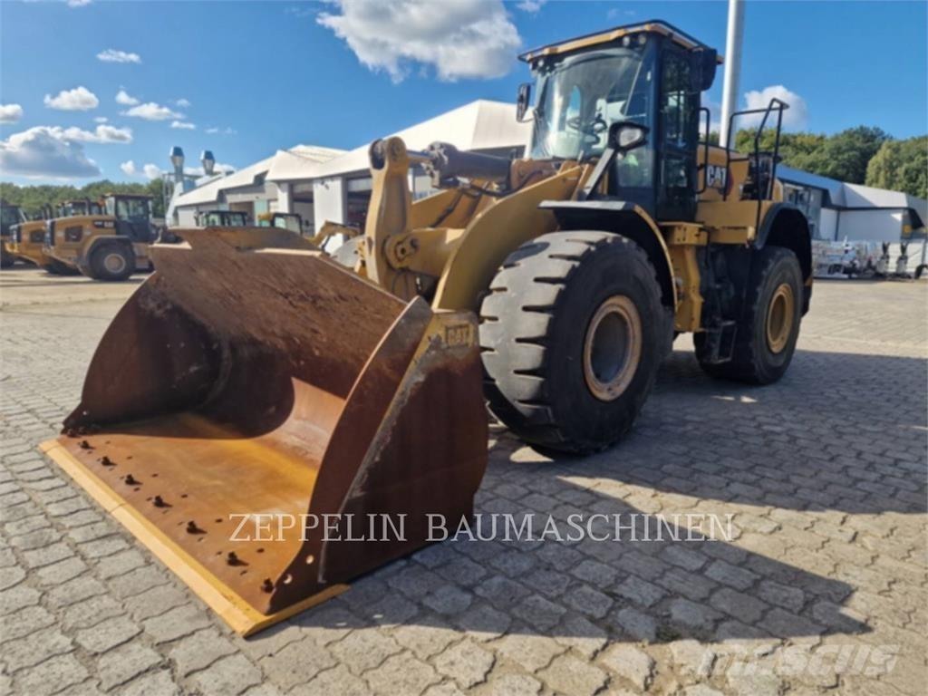 CAT 966M Ładowarki kołowe