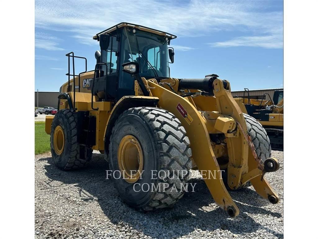 CAT 966M Ładowarki kołowe
