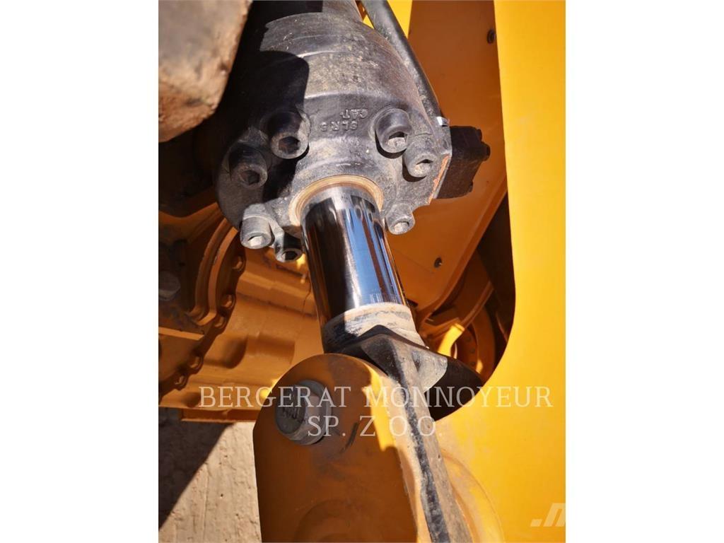 CAT 972 Ładowarki kołowe