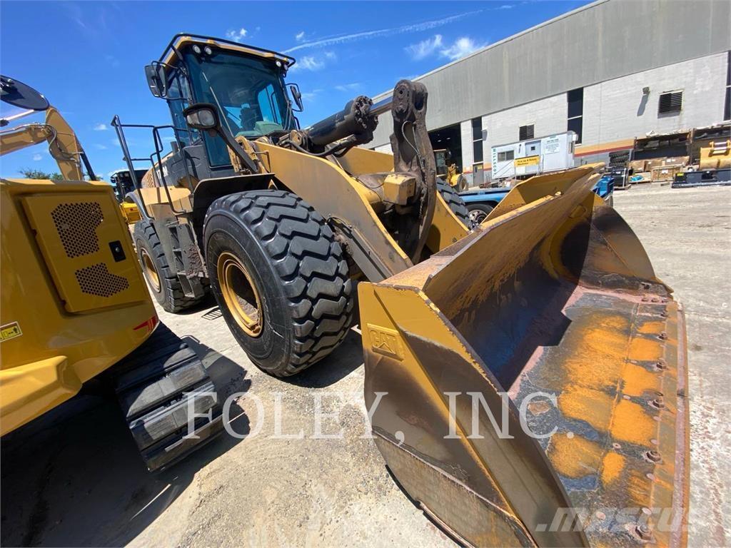 CAT 972M Ładowarki kołowe