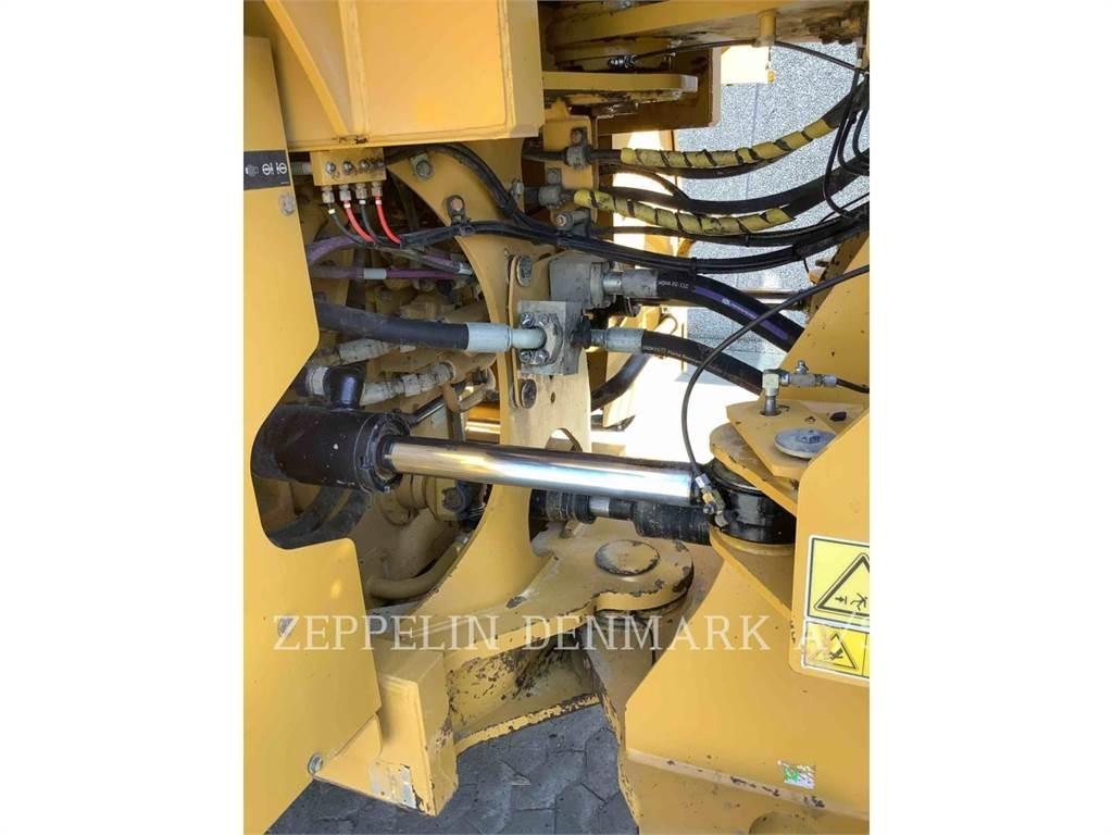 CAT 972M Ładowarki kołowe
