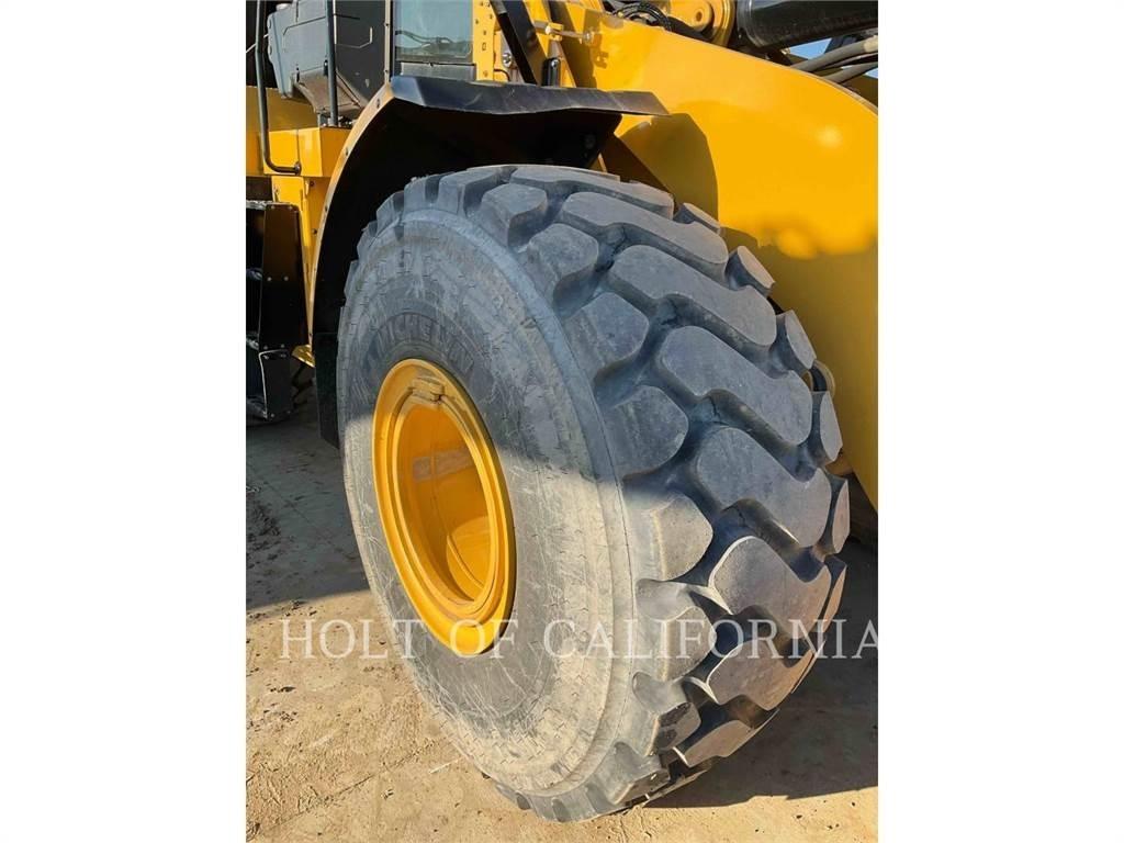 CAT 972M Ładowarki kołowe