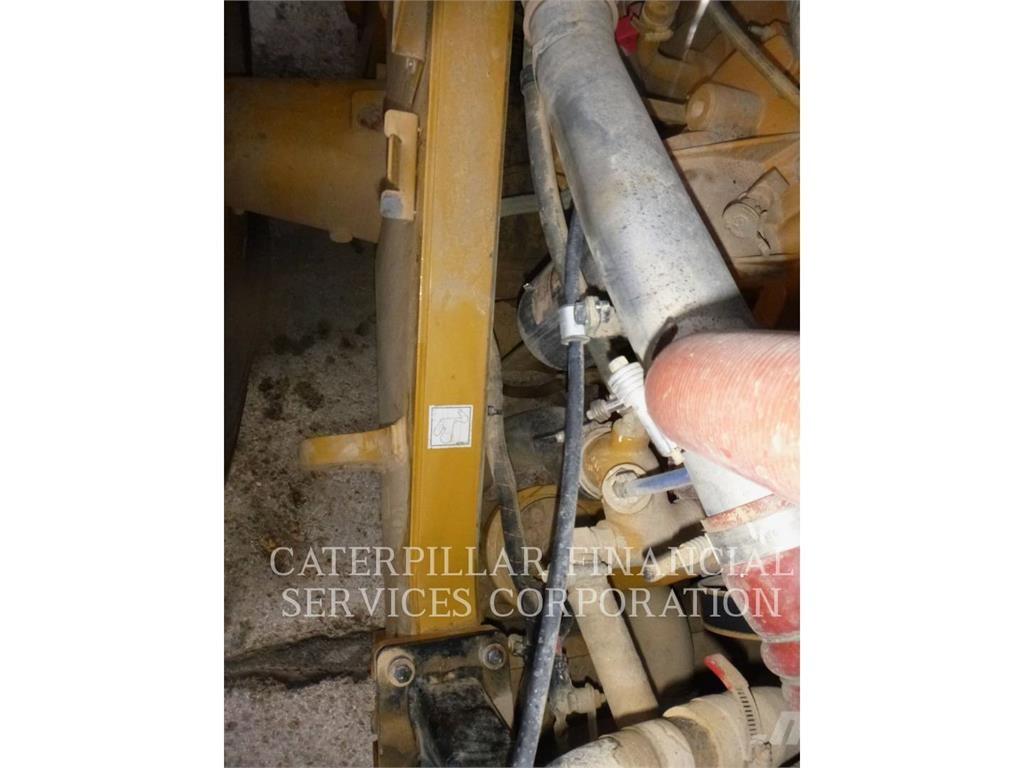 CAT 972M Ładowarki kołowe