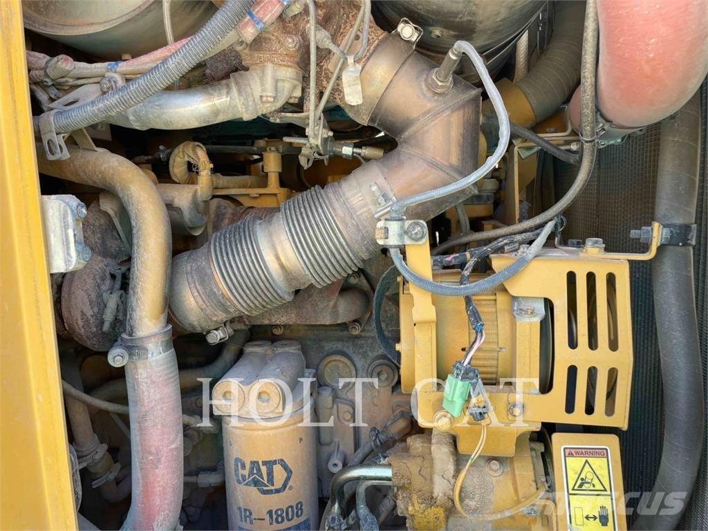 CAT 973K Ładowarki gąsienicowe