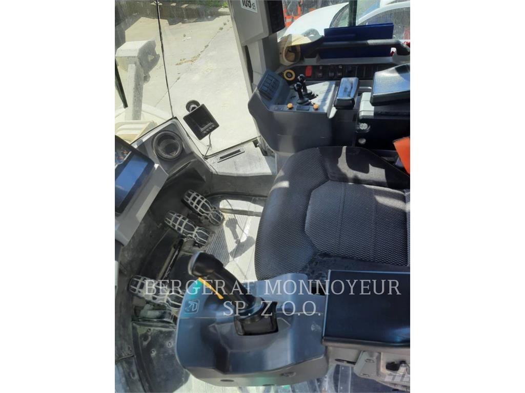 CAT 980 Ładowarki kołowe