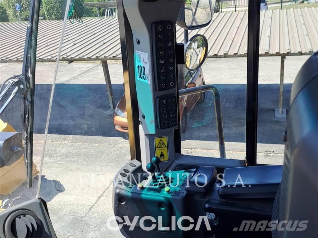 CAT 980K Ładowarki kołowe