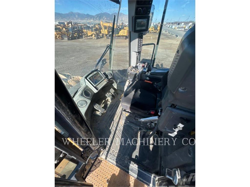 CAT 980M Ładowarki kołowe