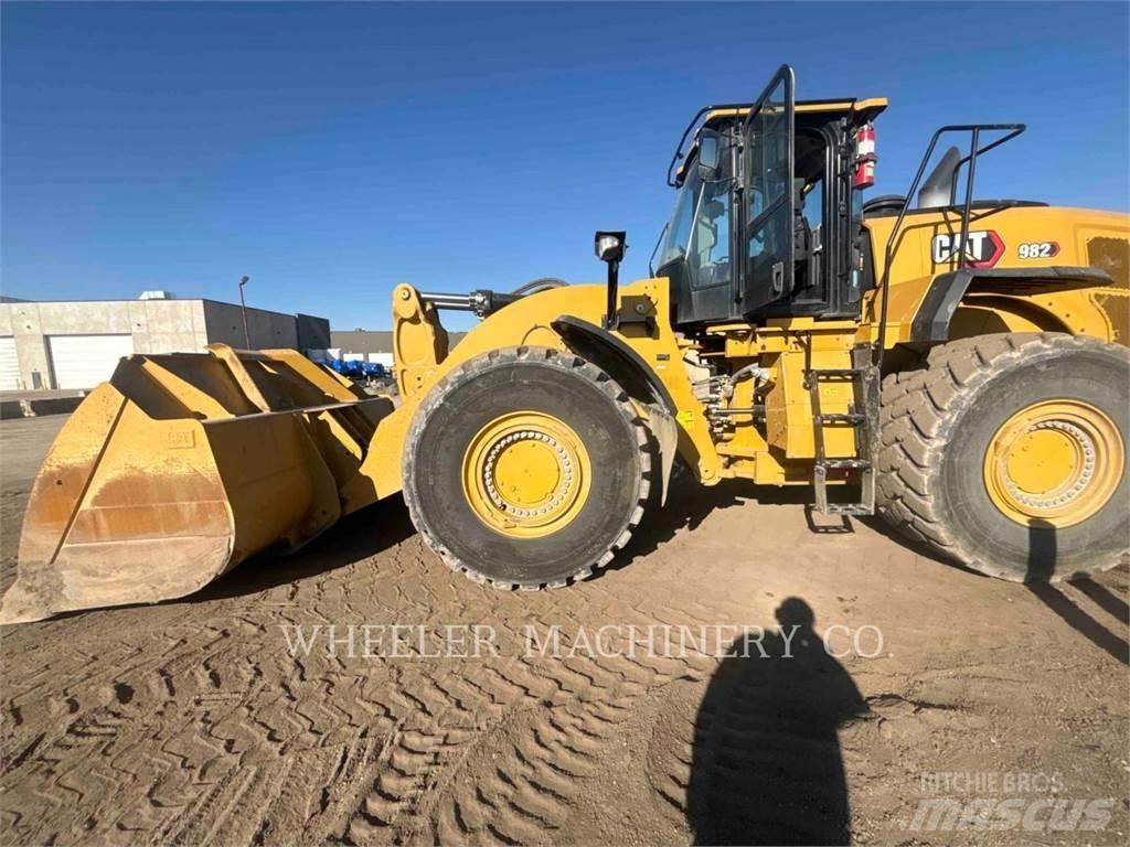 CAT 982 Ładowarki kołowe