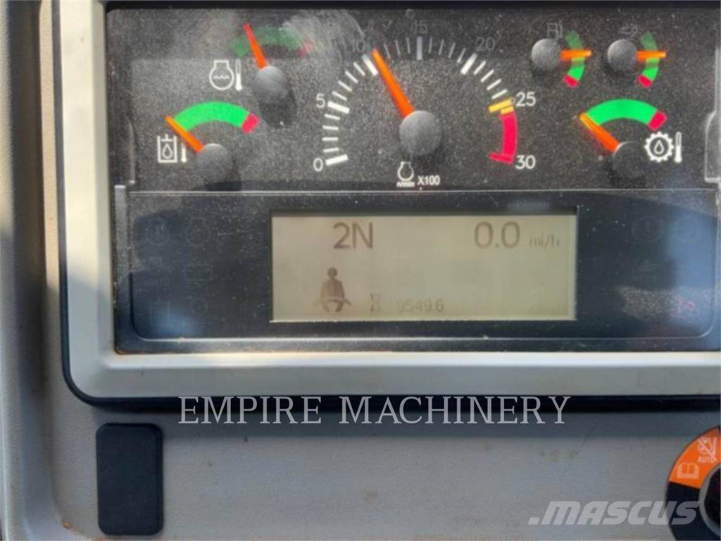 CAT 982M Ładowarki kołowe