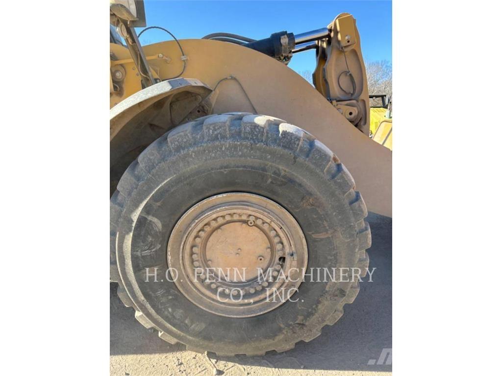 CAT 982M Ładowarki kołowe