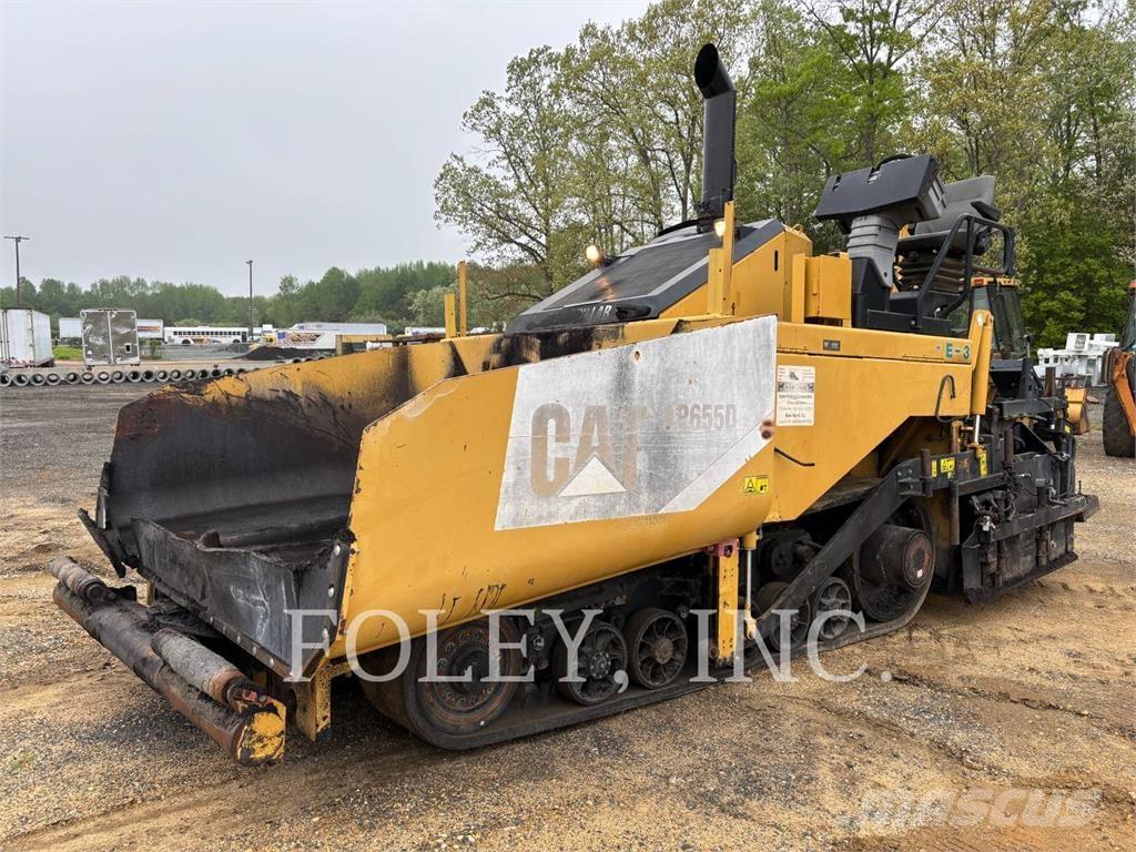 CAT AP-655D Rozściełacze do asfaltu