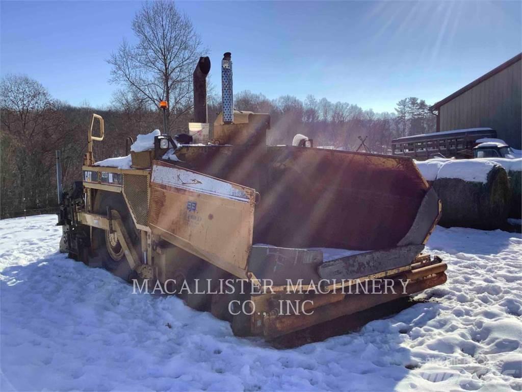 CAT AP1000B Rozściełacze do asfaltu