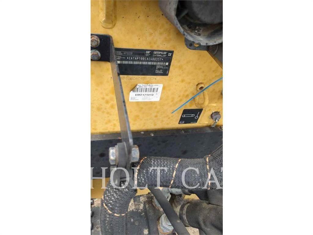 CAT AP1000F Walce jednobębnowe