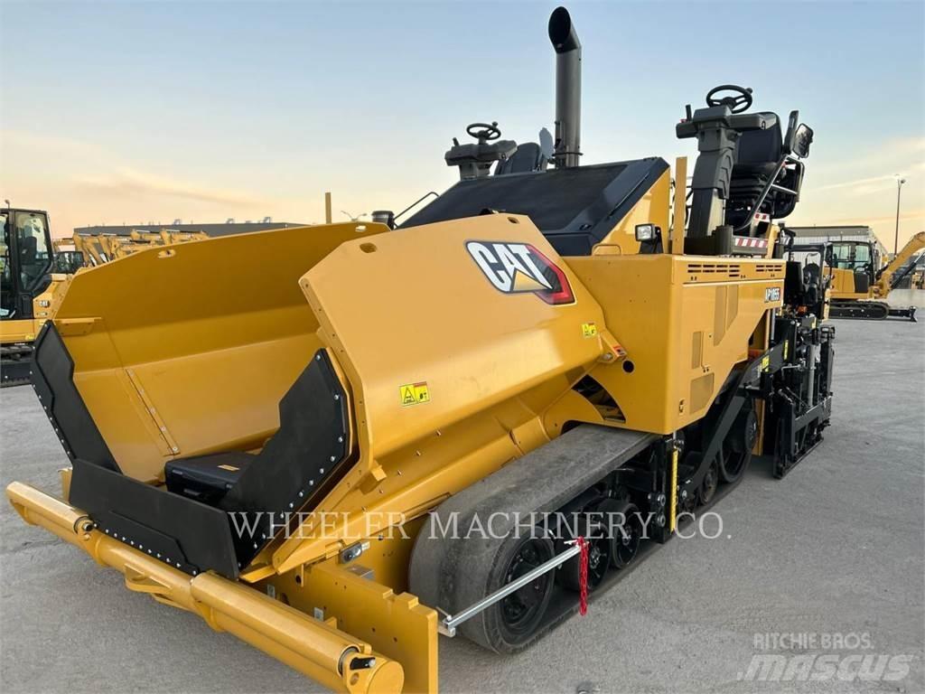 CAT AP1055 Rozściełacze do asfaltu