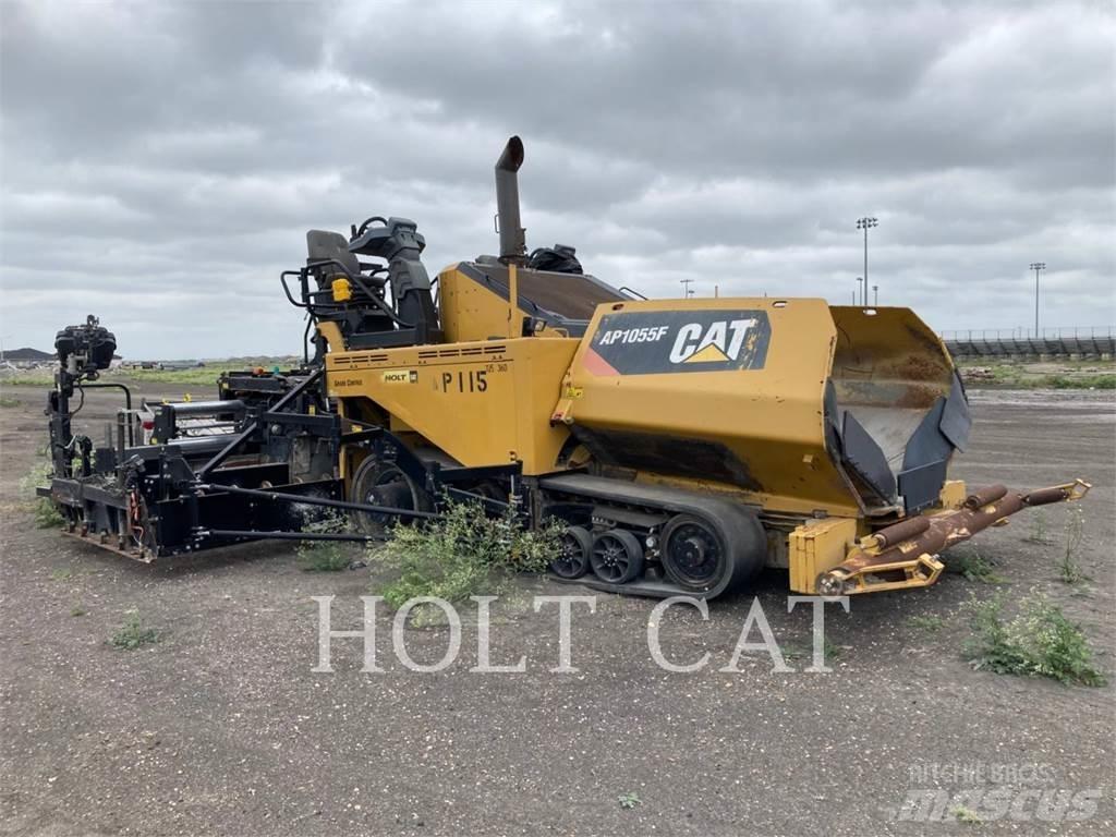 CAT AP1055F Rozściełacze do asfaltu