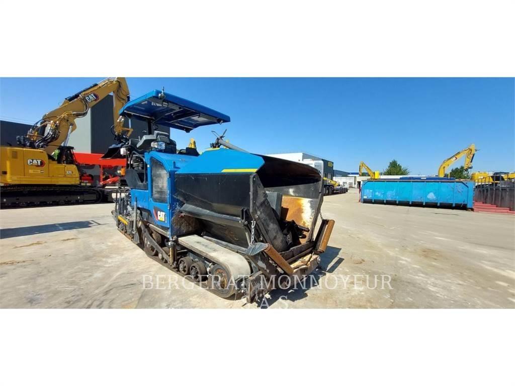 CAT AP355F Rozściełacze do asfaltu