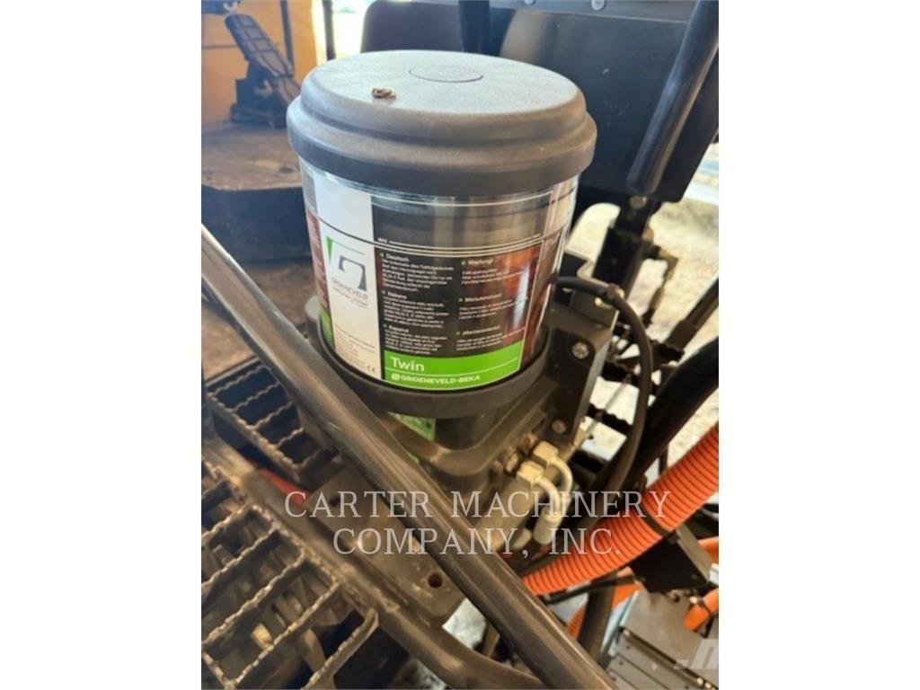 CAT AP455-07 Rozściełacze do asfaltu