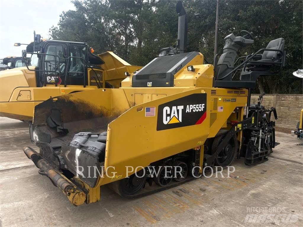 CAT AP555F Recyklery do asfaltu