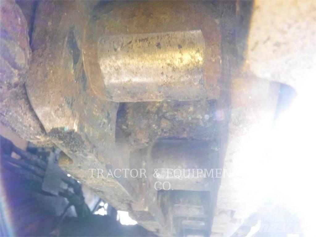 CAT AP650B Rozściełacze do asfaltu
