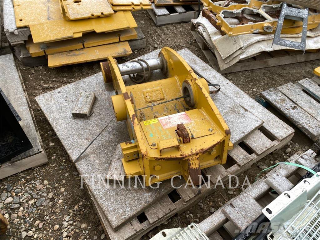 CAT ATTACHMENTS 323 Szybkozłącza