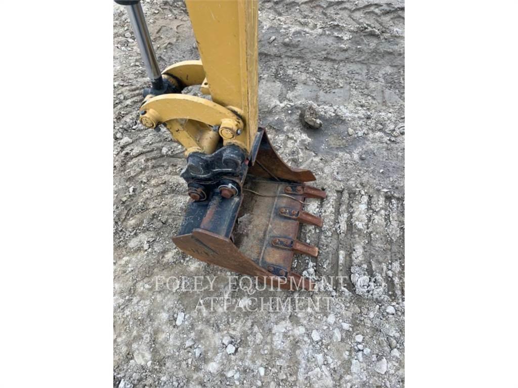CAT BK301P20 Koparki gąsienicowe
