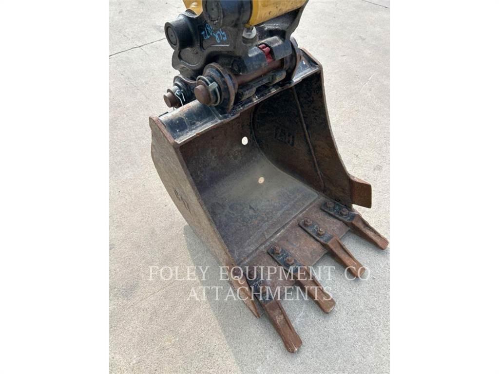CAT BK302P20 Koparki gąsienicowe