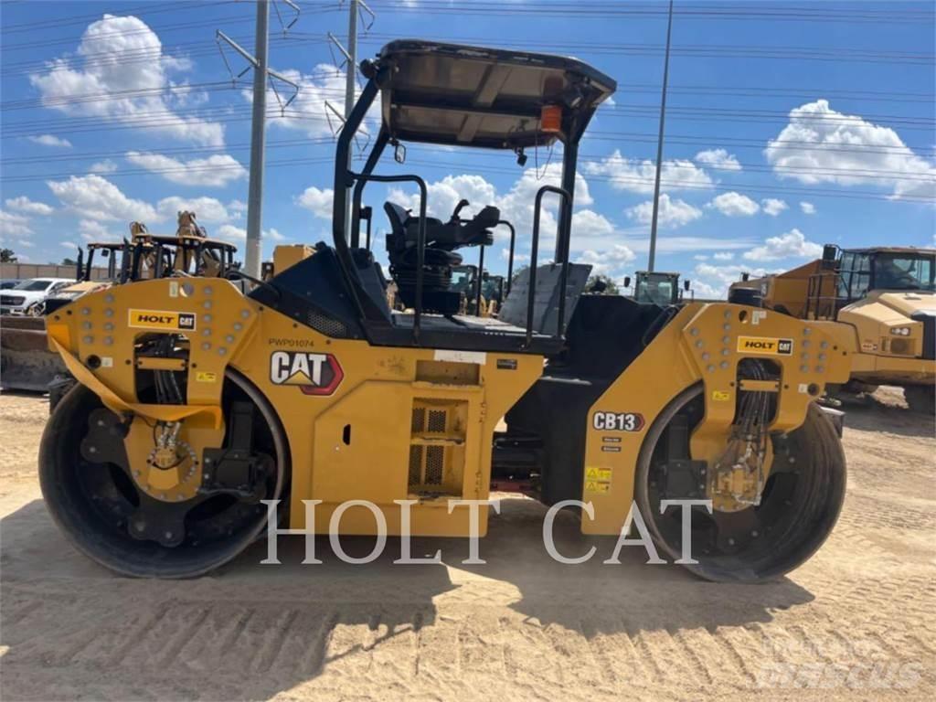 CAT CB13 Skrobaki