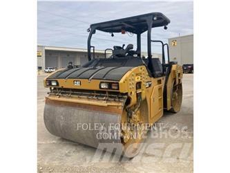 CAT CB13-01 Zagęszczarki gruntu