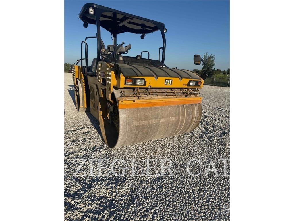 CAT CB15 Zagęszczarki gruntu