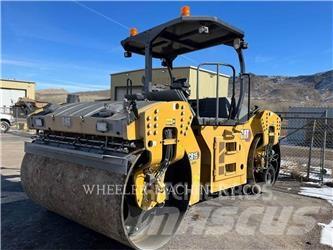 CAT CB15 CW VV Walce dwubębnowe