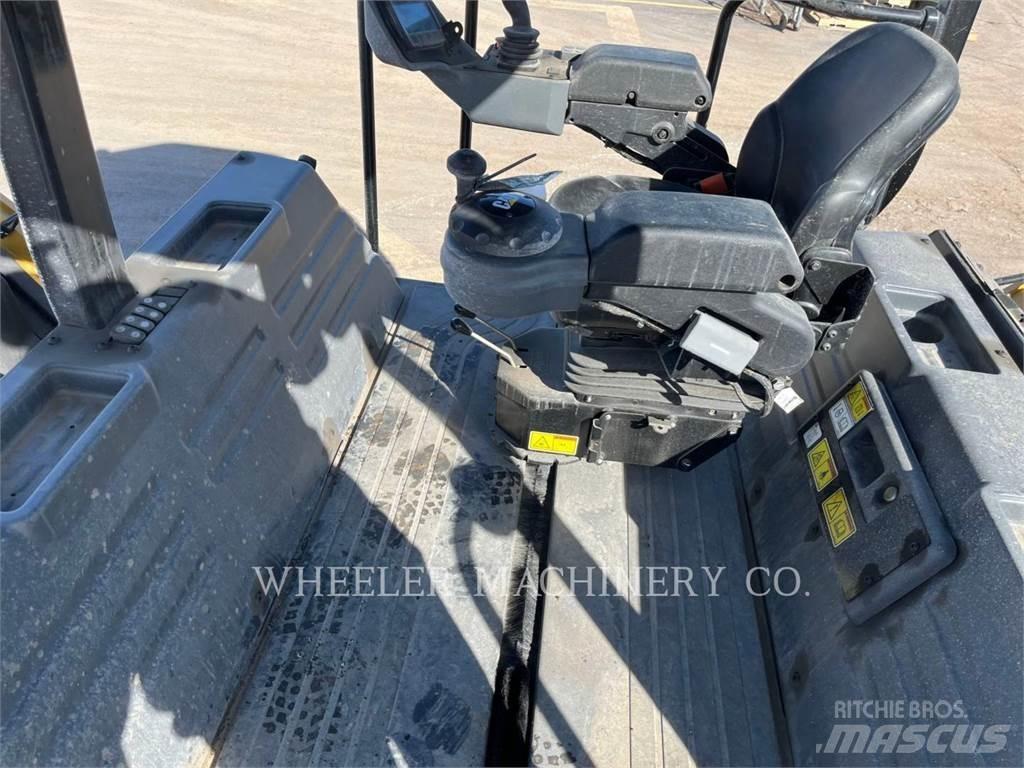 CAT CB15 CW VV Walce dwubębnowe