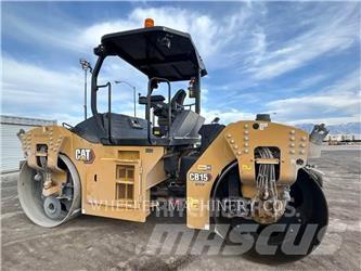 CAT CB15 CW VV Walce dwubębnowe