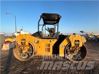 CAT CB15 CW VV Walce dwubębnowe